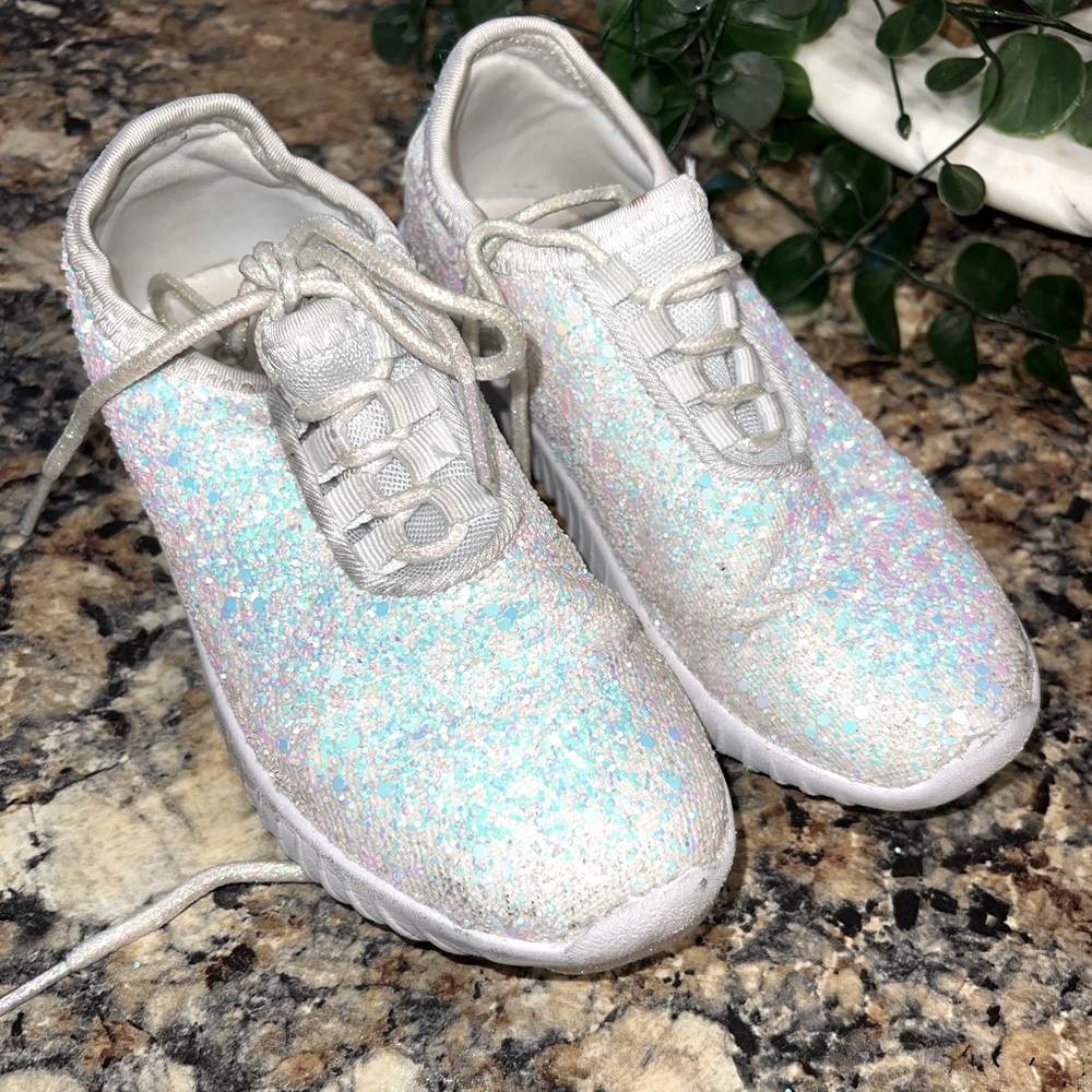 Little girls white sparkle shoes